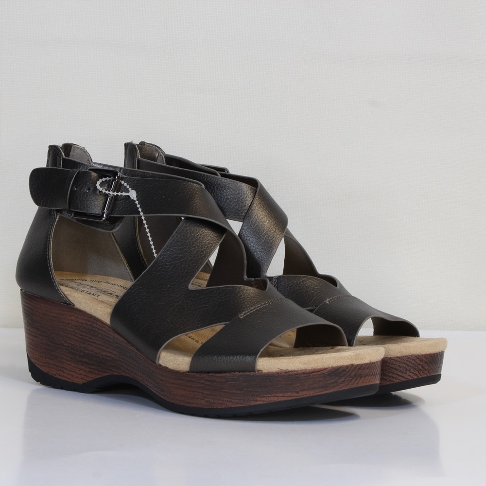 Easy Works by Easy Street Women's Roza Pewter Slip Resistant Sandals NWT - Picture 5 of 12